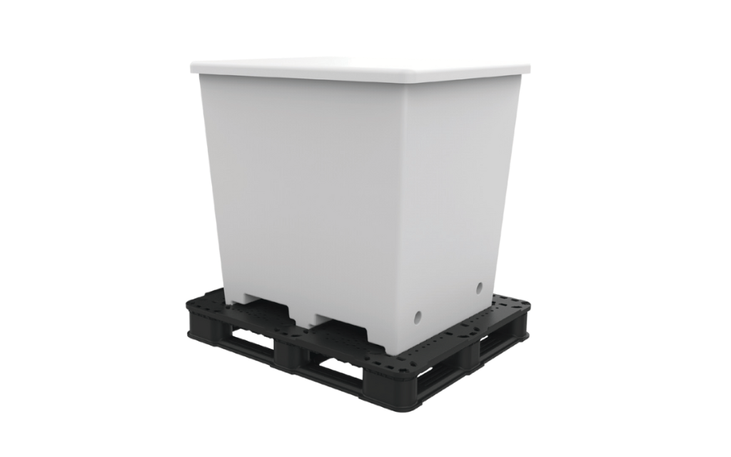 Photo of a Tote Rotomoldeado